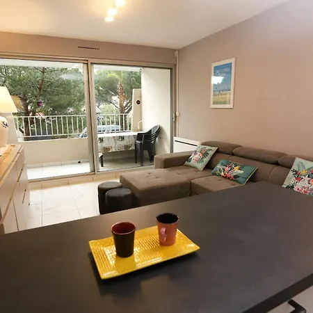 Appartement St Cyprien Terrasse A 2minutes Du Port Et De La